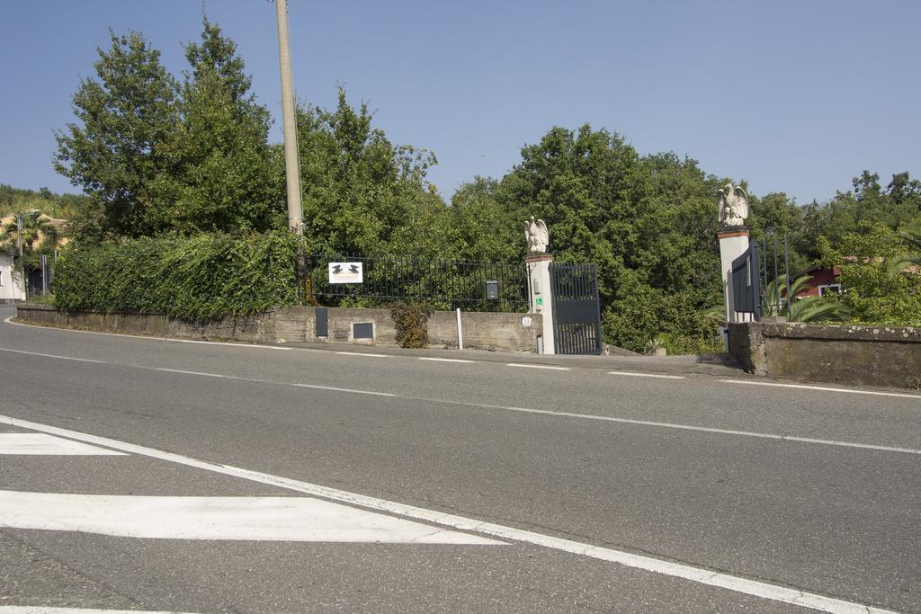 Hotel Il Nido Delle Aquile Dell'Etna Milo Exterior foto