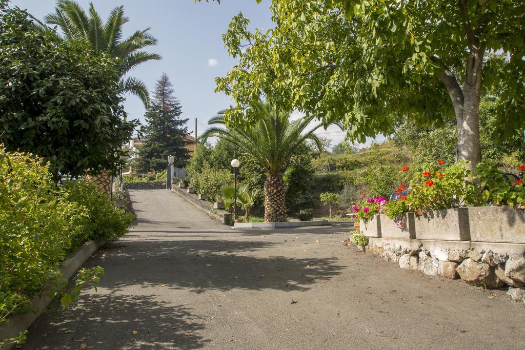 Hotel Il Nido Delle Aquile Dell'Etna Milo Exterior foto
