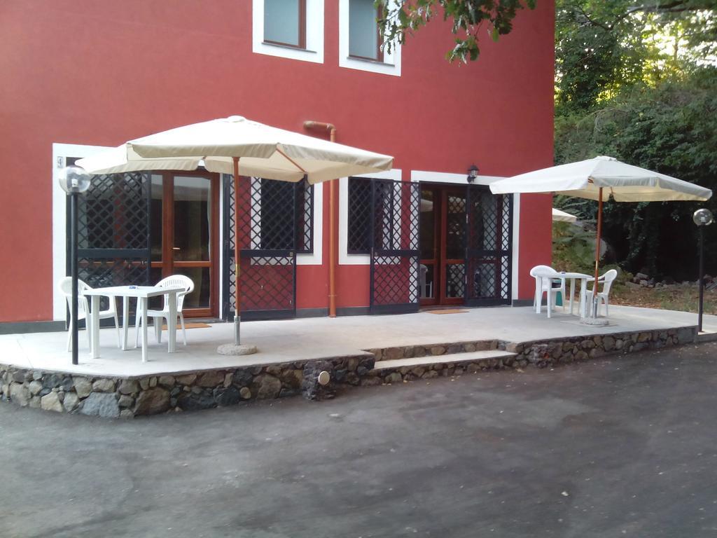 Hotel Il Nido Delle Aquile Dell'Etna Milo Exterior foto
