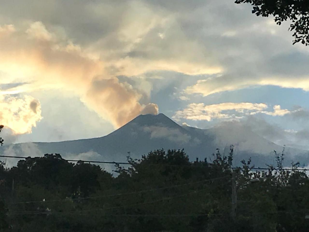 Hotel Il Nido Delle Aquile Dell'Etna Milo Exterior foto